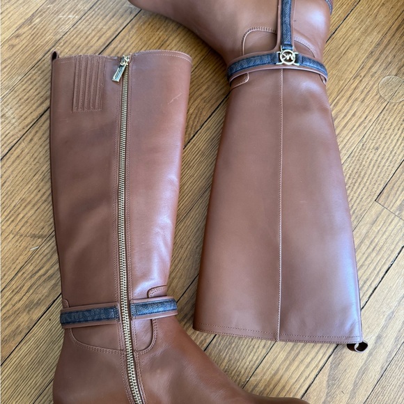 Michael Kors Mindy tall boots, NIB. - Picture 4 of 12